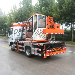 藍(lán)牌K5噸汽車吊 東風(fēng)多利卡